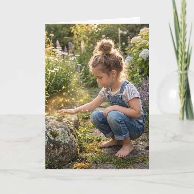 Carte Fille d'anniversaire lançant un sort sur une greno (Devant)