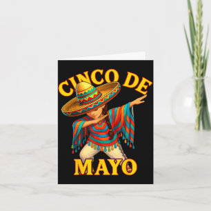 Carte Fille mexicaine faisant un dab avec un poncho cinc