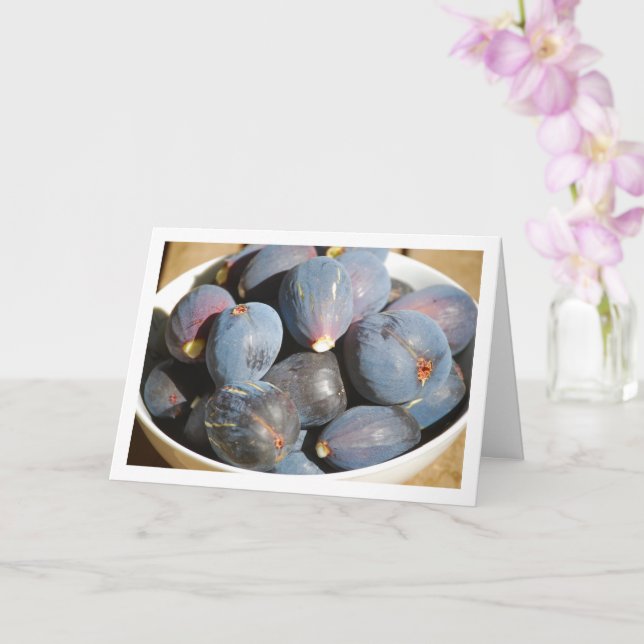 Carte Fruit violet à base de figues dans le bol (Orchidée)