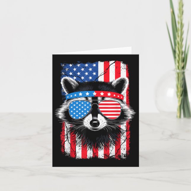 Carte Funny Cute Raccoon Sungles 4 juillet Patriotic U (Devant)
