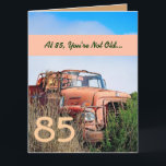 Carte FUNNY Happy 85th Birthday Vintage Orange Truck V01<br><div class="desc">FUNNY Happy 85th Birthday Vintage Orange Truck V01 Cette carte avec son camion vintage dans un champ est une façon amusante de souhaiter à un gars très spécial un joyeux anniversaire. Tout le texte est personnalisable.Une carte amusante et unique ! Pour voir plus de mes cartes d'anniversaire, tapez l'année de...</div>