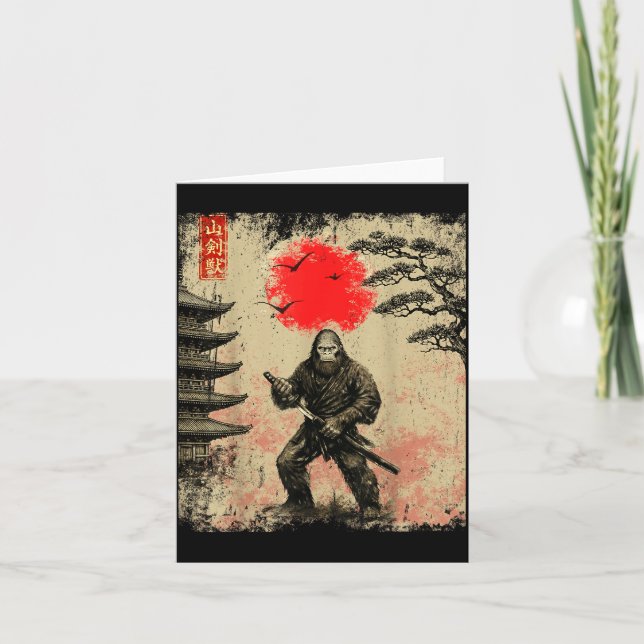 Carte Funny Samurai Bigfoot Tee-shirt Graphique d'Art Ja (Devant)