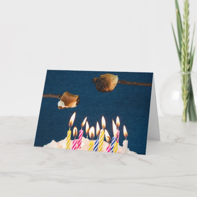 Carte gâteau d'anniversaire avec rôti de marshmallow (Devant)