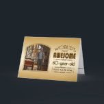 Carte Gold 60th Birthday World's Best Custom Photo Frame<br><div class="desc">Célébrez l'anniversaire marquant de votre aîné préféré avec ce cadeau classe qui leur rappelle à quel point ils sont fabuleux. Des lignes et des tons clairs de brun, d'or et de crème composent ce cadre simple mais élégant qui peut être customisé avec votre photo, nom, initiales ou autre texte favori....</div>