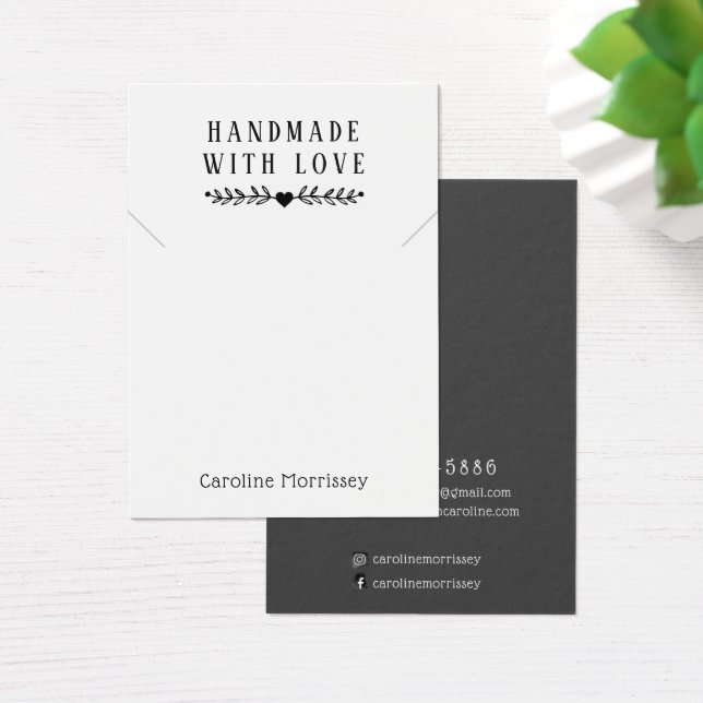 Carte Gris avec collier de bijoux simple (Bureau)