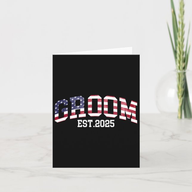 Carte Groom Bride Est. Drapeau américain 2025 juste mari (Devant)