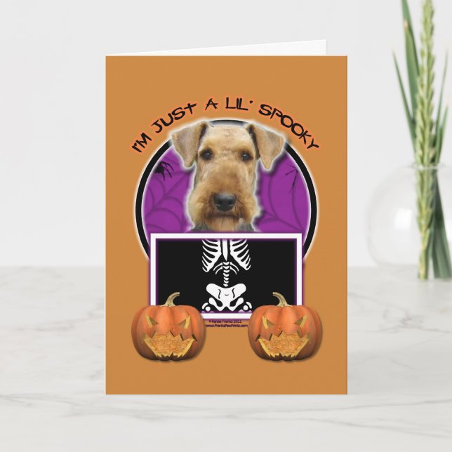 Carte Halloween - Just a Lil Éffrayant - Airedale (Devant)