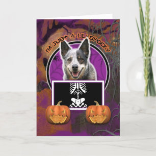 Carte Halloween - juste un Lil éffrayant - chien de