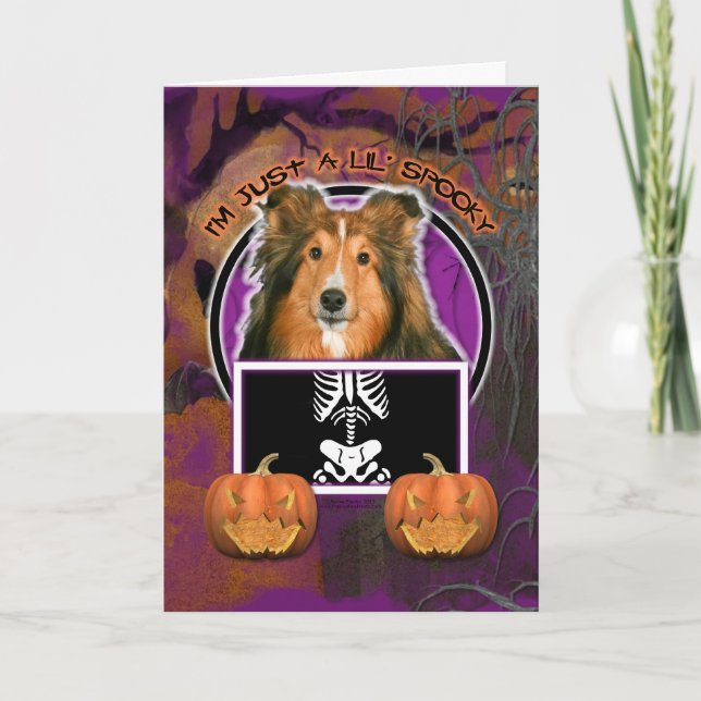 Carte Halloween - juste un Lil éffrayant - Sheltie (Devant)