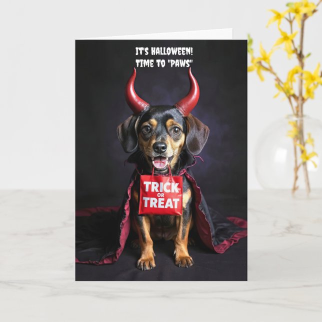 Carte Happy Halloween mignon chien diable Dachshund (Fleur jaune)
