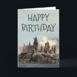 Carte Harry Potter Hogwarts Castle Joyeux anniversaire<br><div class="desc">Célébrez un anniversaire magique avec cette carte enchanteresse avec l'emblématique château de Hogwarts. Inspiré par le monde des sorciers de Harry Potter, ce design apporte charme et émerveillement à toute journée spéciale. Parfait pour les amateurs de tous âges, c’est une façon délicieuse de partager les souhaits d’anniversaire avec une touche...</div>