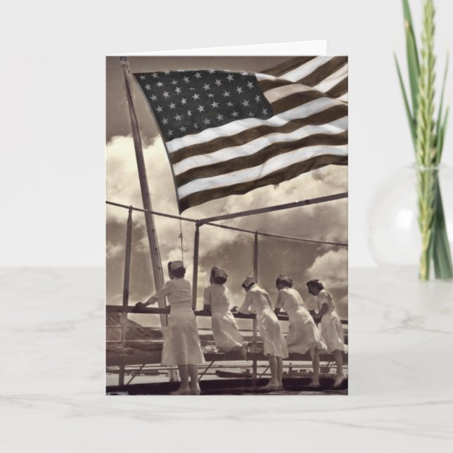 Carte Infirmières regardant une île 1945 (Devant)