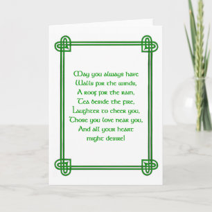 Carte irlandaise St. Patrick's Day avec design cel