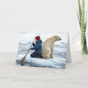 Carte Jeune garçon d'anniversaire sur la glace sauvant u