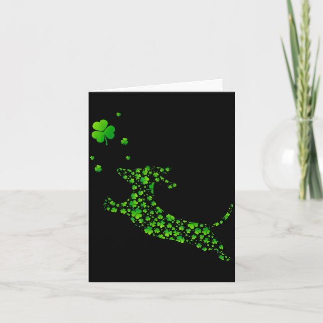 Carte Joli chien teckel avec trèfle irlandais St Patrick (Devant)