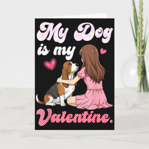 Carte Jolie fille avec chien est la Saint-Valentin basse