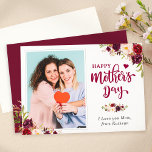 Carte Joyeuse fête des mères Bourgogne Rouge Floral Phot<br><div class="desc">Bonne fête des mères Carte Flat Rouge Bourgogne. (1) Pour plus de personnalisation,  cliquez sur le lien "customiser plus loin" et utilisez notre outil de conception pour modifier ce modèle. (2) Si vous avez besoin d'aide ou d'articles correspondants,  veuillez me contacter.</div>
