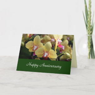 Carte Joyeux anniversaire, fleurs d'orchidées jaunes