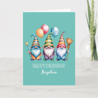 Joyeux gnomes avec ballons et baguette magique