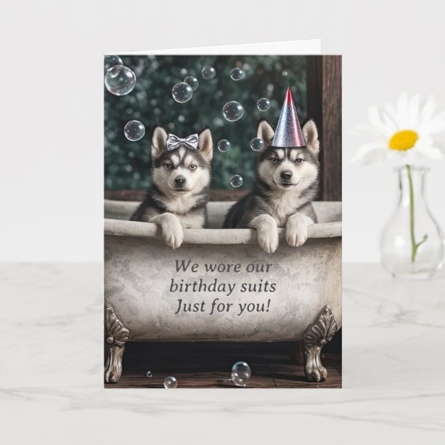 Carte Joyeux Huskies humoristiques d'anniversaire dans u (Petite plante)