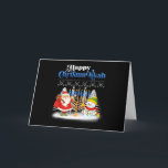 Carte Joyeux Noël juif Chrismukkah Hanoukka<br><div class="desc">Père Noël Christmas Boys Kids Youth Men. Costume de tee-shirt graphique pour Humour amusant pour ceux qui croient en Père Noël,  amour Deer,  Reindeer,  Elfe,  Elfes,  chansons,  décorations de fête,  arbre,  casquette,  chaussettes Ce tee de Noël avec Graphic est un grand cadeau de Noël</div>