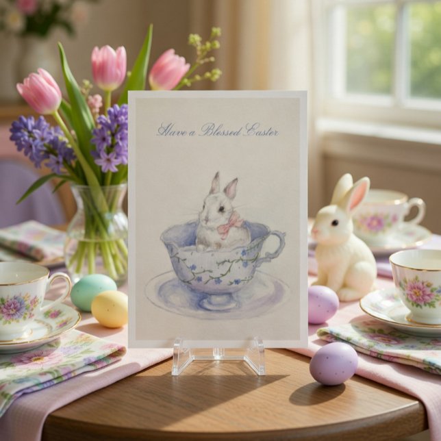 Carte Lapin de Pâques à l'aquarelle dans une tasse pliée (Créateur téléchargé)