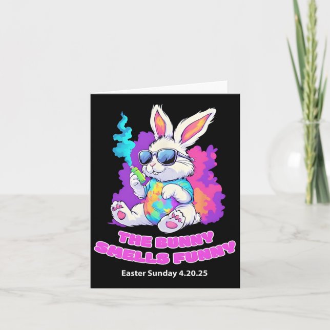 Carte Le lapin sent drôle Pâques dimanche 4 20 25 (Devant)