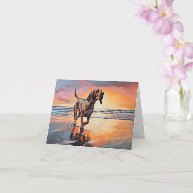 Carte Limier Sandy Paws sur la plage au coucher du solei (Orchidée)