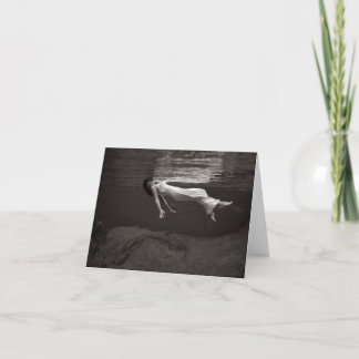 Carte Madame dans l'eau