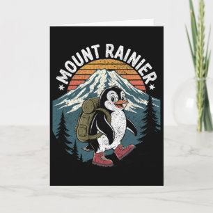 Carte Manchot randonneur drôle grimpant le mont Rainier