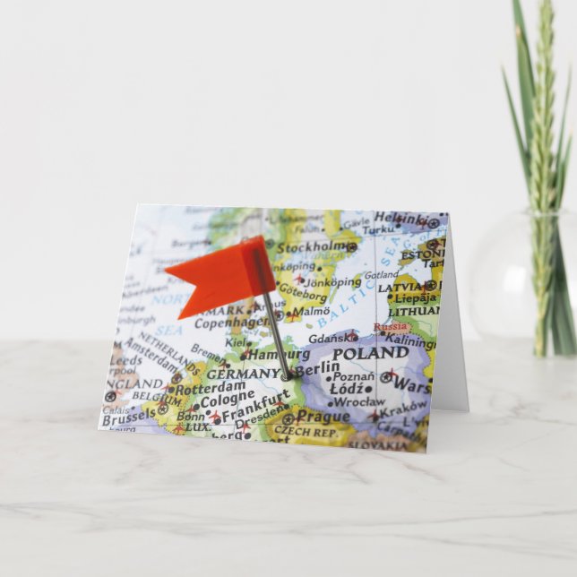 Carte Map pin placed in Berlin, Germany on map, (Devant)