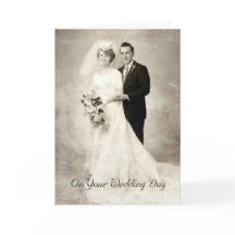 Mariée vintage et fille, félicitations