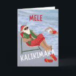 Carte Mele Kalikimaka Hawaiian Christmas Père Noël Beach<br><div class="desc">Mele Kalikimaka Hawaiian carte de voeux de Noël avec Père Noël rebondissant et chillin’ sur la plage pendant que Mme Claus prend une nage. Verset intérieur écrit en anglais. Copyright © Shoaff Ballanger Studios,  2022.</div>