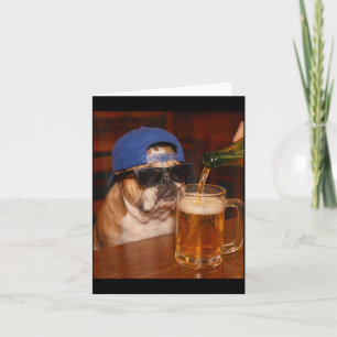 Carte Mème drôle de Bulldog anglais buvant de la bière D
