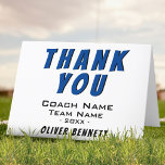 Carte Merci Coach bleu<br><div class="desc">Carte Merci Coach Bleu. carte Merci coach avec texte de remerciement,  nom de l'entraîneur,  nom de l'équipe,  année et votre nom. Idéal pour tous les entraîneurs sportifs - baseball,  basket,  football,  football,  football,  hockey,  volley, ... </div>