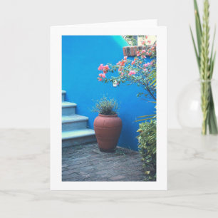 Carte "Mexico Still Life" (Vase, Mur Bleu, Escalier)