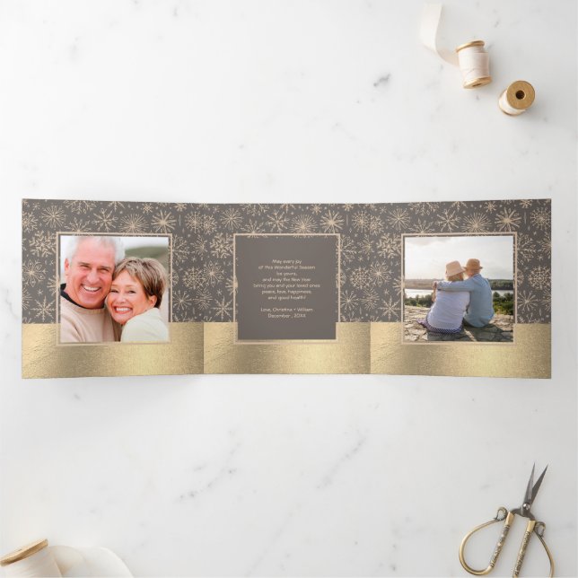 Carte Mocha Gold Holiday Multi Photo Tri-Fold (Intérieur)