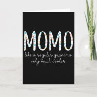 Momo comme une grand-mère normale mais en beaucoup