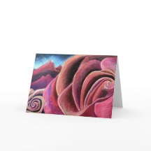 Montagne de rouge de rose rouge