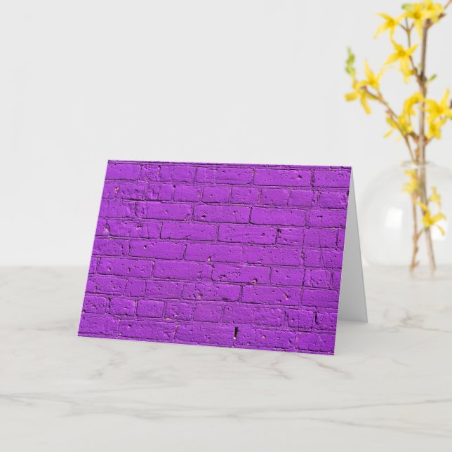 Carte Mur en brique violet peint (Fleur jaune)