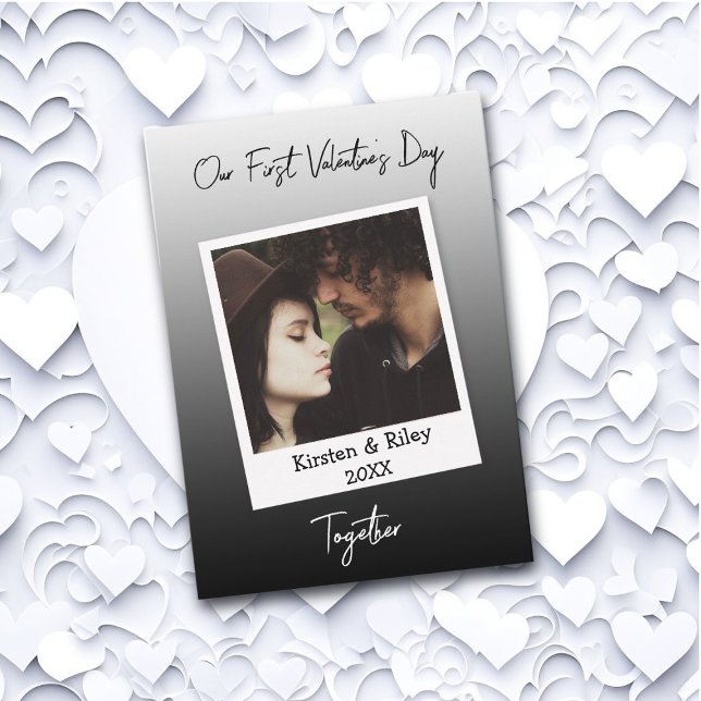 Carte Notre première Saint Valentin Retro personnalisé (Créateur téléchargé)