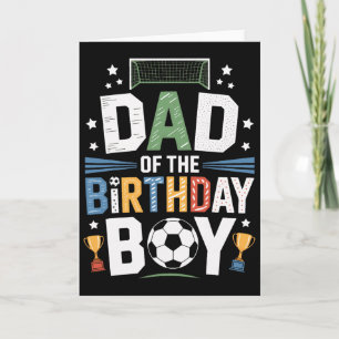 Carte Papa du garçon de la fête de soccer Ll marquant un