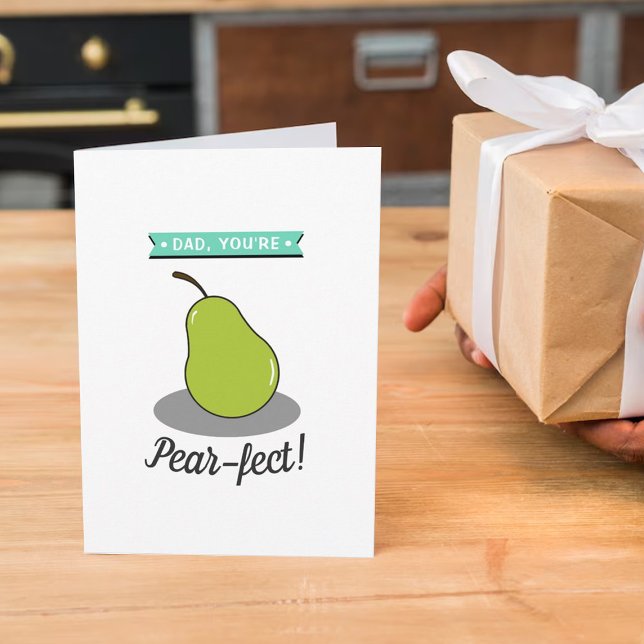 Carte Papa, tu es Pear-fect ! Fête des pères Whimsy Pear (Créateur téléchargé)