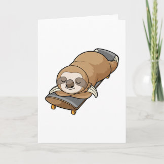 Carte Paresseux dormant avec skateboard