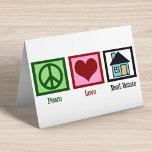 Carte Peace Love Immobilier<br><div class="desc">Joli cadeau immobilier pour un immobilier,  une société de titre,  un courtier en hypothèques,  un agent de prêt ou même un nouveau propriétaire. Un signe de paix,  un coeur et une maison.</div>