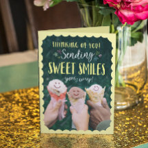 Pensant à toi en envoyant des sourires doux