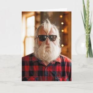 Carte Père Noël avec barbe sous des lunettes de soleil