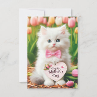 Carte Petit Chat Fluffy Blanc dans un Champ de Tulipes p