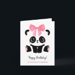 Carte Petite fille Panda mignonne Joyeux anniversaire<br><div class="desc">Petite fille Panda belle carte de voeux d'anniversaire. Ours de panda noir et blanc de style kawaii avec ruban rose. Texte personnalisé.</div>