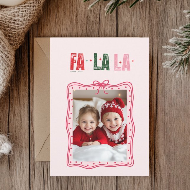 Carte photo de Noël rose personnalisée | Fa La La (Créateur téléchargé)